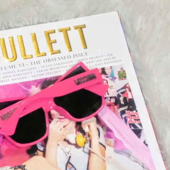🔥Moschino Pink Sunglasses - Picture 5 of 8